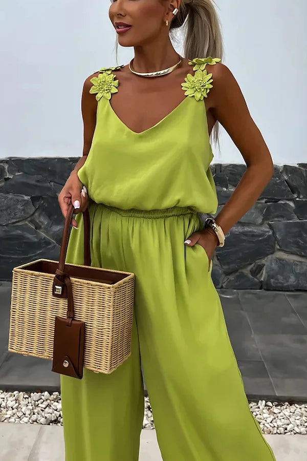 Elegant Floral Strap Wide-Leg Jumpsuit – Amelvia